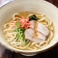 料理メニュー写真 ★すみりの沖縄そば　ハーフサイズ