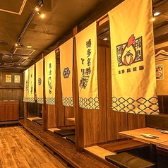 とり酒場 新橋店の雰囲気1