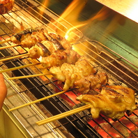 一本一本丁寧に焼き上げる自慢の串焼きをご堪能あれ！